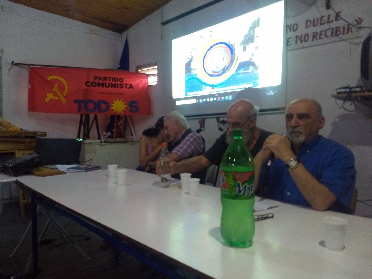 pcvlopez's tweet photo. Estamos con la @fjcvlopez en el Conversatorio "Soberanía en disputa en el Paraná" organizada por el @PCSanFdo. https://t.co/POYlud3MrP
