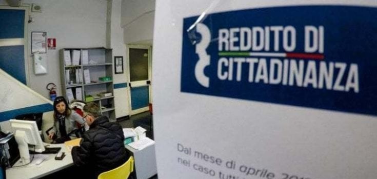 #redditodicittadinanza, scoperte a #ViboValentia altre 111 persone che non ne avevano diritto. 🥸
Quasi tutti immigrati, avevano dichiaratoto di stare in Italia "da almeno 10 anni" e non era vero. 🤮
È una #truffa infinita, costata stavolta  altri 900mila euro. 😫