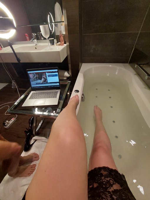 Having fun in a luxery hotel🔥💋 come see me at https://t.co/ebmeb6gzrO   #hot #sexy #cam #onlyfans #hotwoman<a href="/tag/sexy"class="tags"><span>#sexy</span></a><a href="/tag/hot"class="tags"><span>#hot</span></a><a href="/tag/couple"class="tags"><span>#couple</span></a><a href="/tag/cam"class="tags"><span>#cam</span></a><a href="/tag/hotwoman"class="tags"><span>#hotwoman</span></a><a href="/tag/onlyfans"class="tags"><span>#onlyfans</span></a>