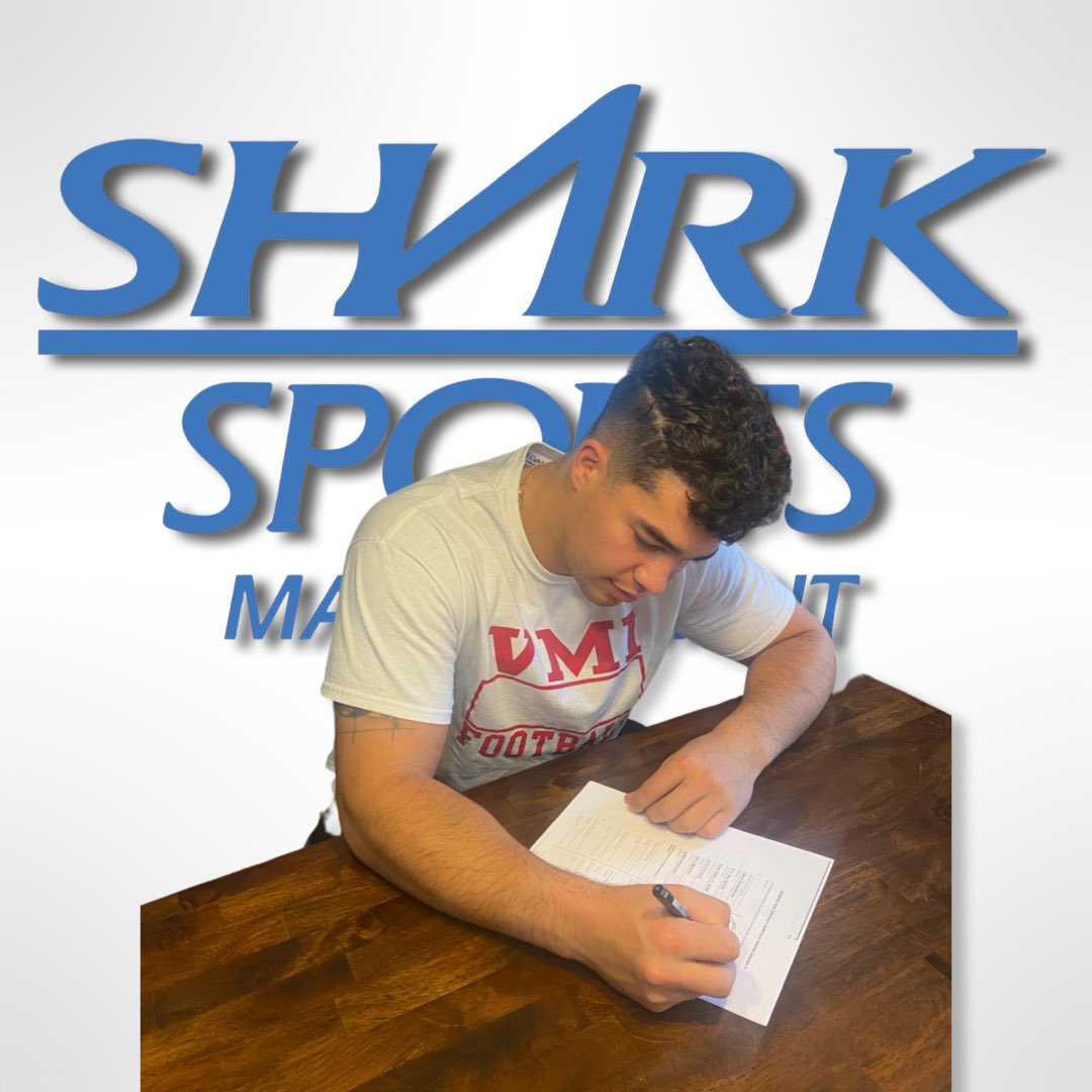 SpecialTeamsU's tweet photo. Congrats to @ManagementShark for landing the too long snapper in this years @NFL draft class!

@RobertSoderholm 👏🏻👏🏻👏🏻

#longsnap #longsnapper #longsnapping #Football #NFL #NFLDraft #VMI @VMI_Football @Hula_Bowl @NFLPABowl @seniorbowl https://t.co/5sjEeYVW4l