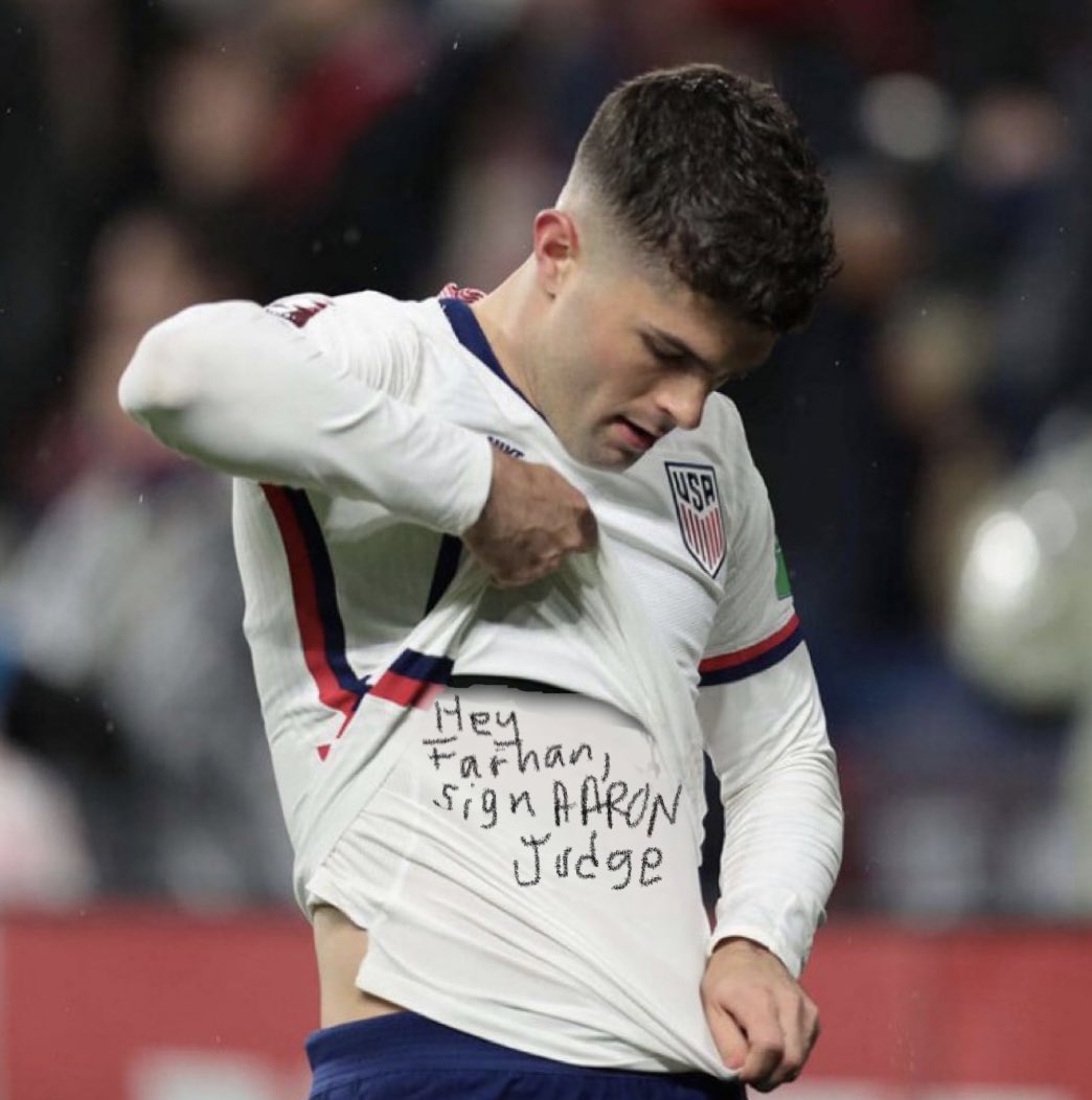 SFGiantsMemer's tweet image. Maybe I was wrong about soccer? 🤷‍♂️