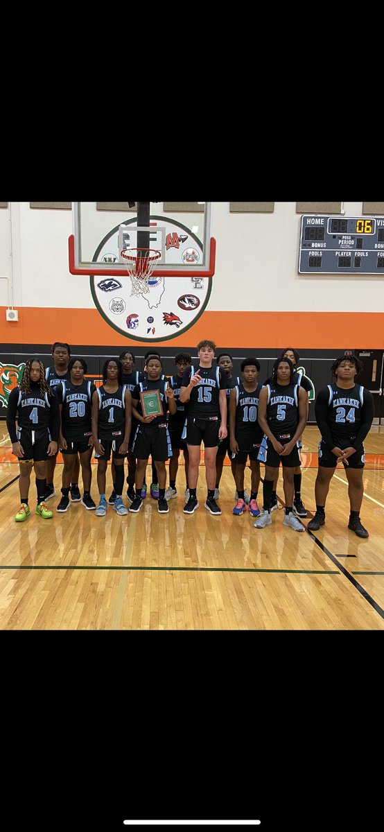 KaysBasketball's tweet photo. Kankakee’s JV squad runs away with the Plainfield East tournament with a 16 point victory over Plainfield North. The future remains bright in the River Valley! https://t.co/HtP1nzfdUu