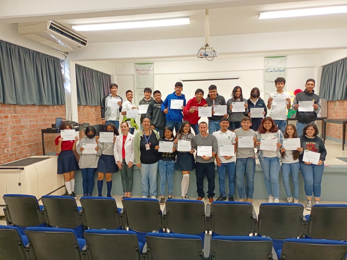 PepePMtz's tweet photo. Gracias a CISAME (Salud Mental) por impartir el Taller de Ansiedad a nuestros estudiantes de #ConalepIxtapa. https://t.co/z3PckqaVL2