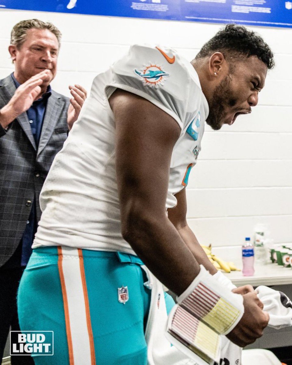 RT if you love the Miami Dolphins!