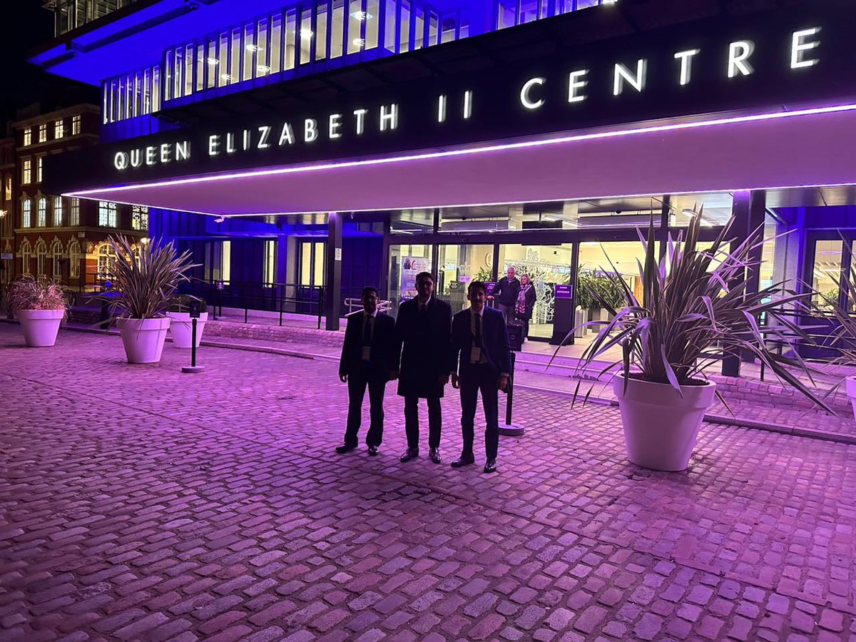AzizAlsharifi's tweet photo. Grateful to have the opportunity to present parts of my PhD at #btswinter2022  it was great session. Thank you to the research team and many thanks to my great supervisors @SteierJoerg and Gerrard Rafferty for their help &amp; support. شكراً لجامعه جازان   @JazanUniversity 🇸🇦 https://t.co/iNywVwDBoX