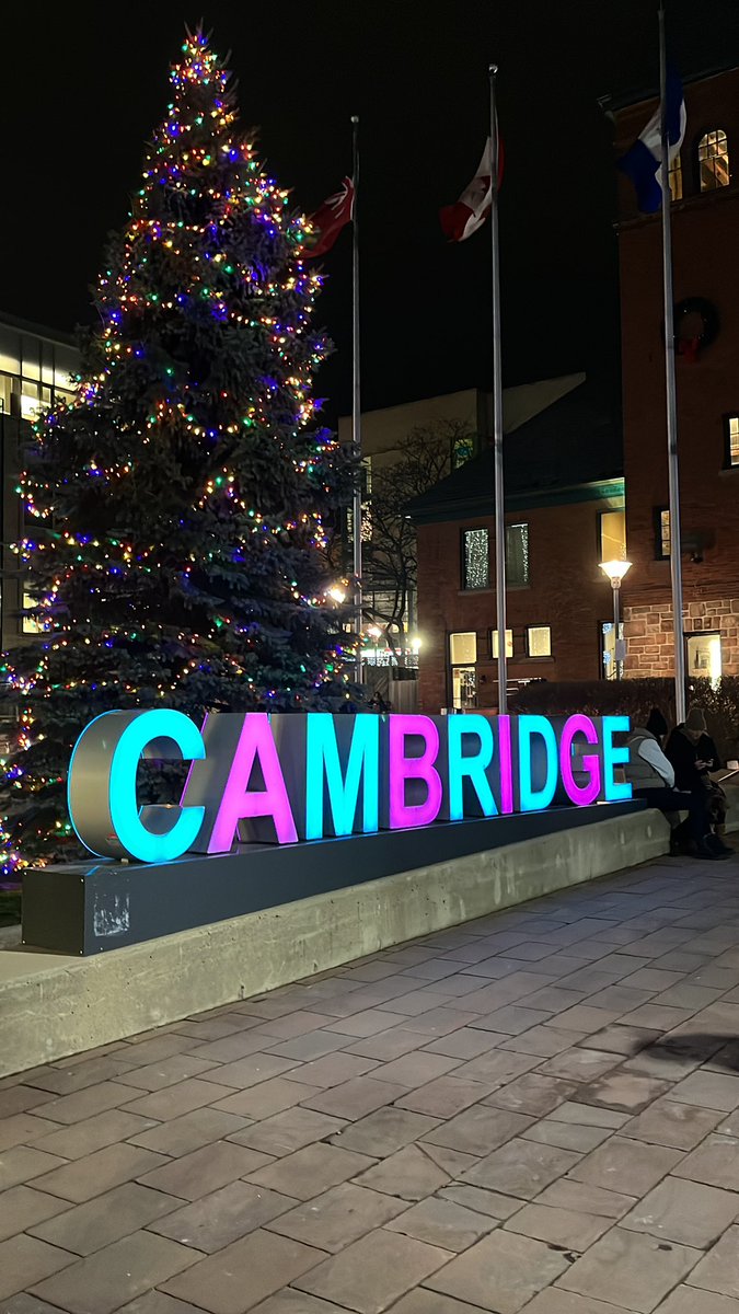 Last minute prep work for our annual Phil Klein’s  Unsilent Night event at #Cbridge City Hall. Includes a walking tour throughout #Galt with 30 artist’s displays. #Artists #culture.  Starts at 6:45pm.