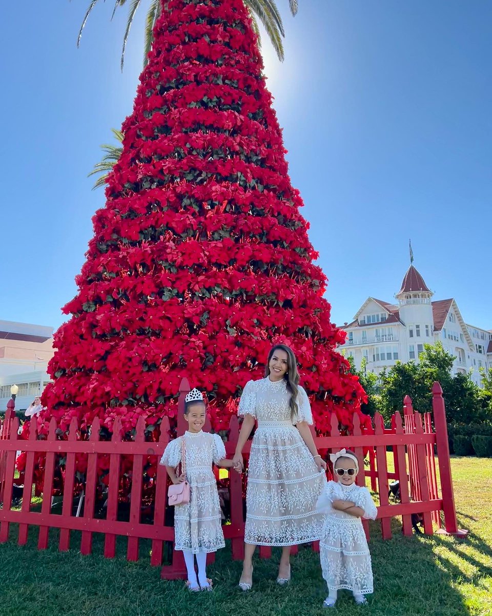 Stylish Petite {Annie Mai Thai} tweet media