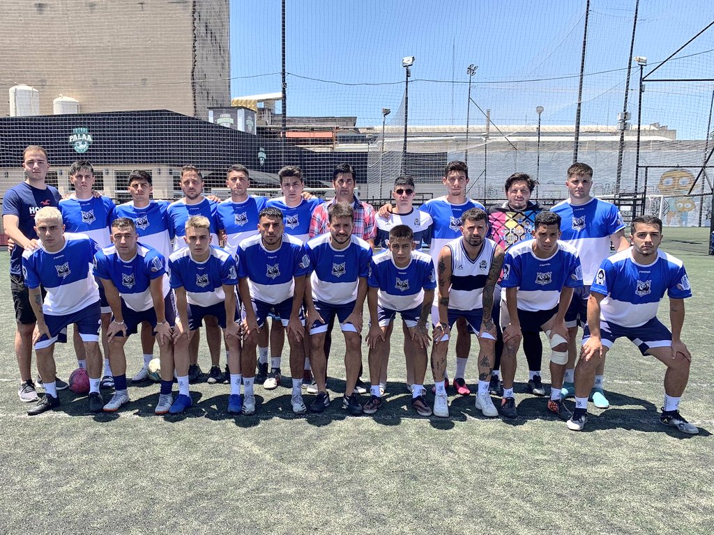 LAT_ARG's tweet photo. 🔸️ @GimnasiaLat, equipo fundador de la Liga y dos veces finalista de la Copa de Oro, fue dado de baja de común acuerdo y no disputará más el torneo. 

🐺 Le agradecemos al Lobo por los momentos vividos en Avellaneda.

👋 Los esperamos pronto de vuelta, muchachos. https://t.co/5dDDtRjVdD