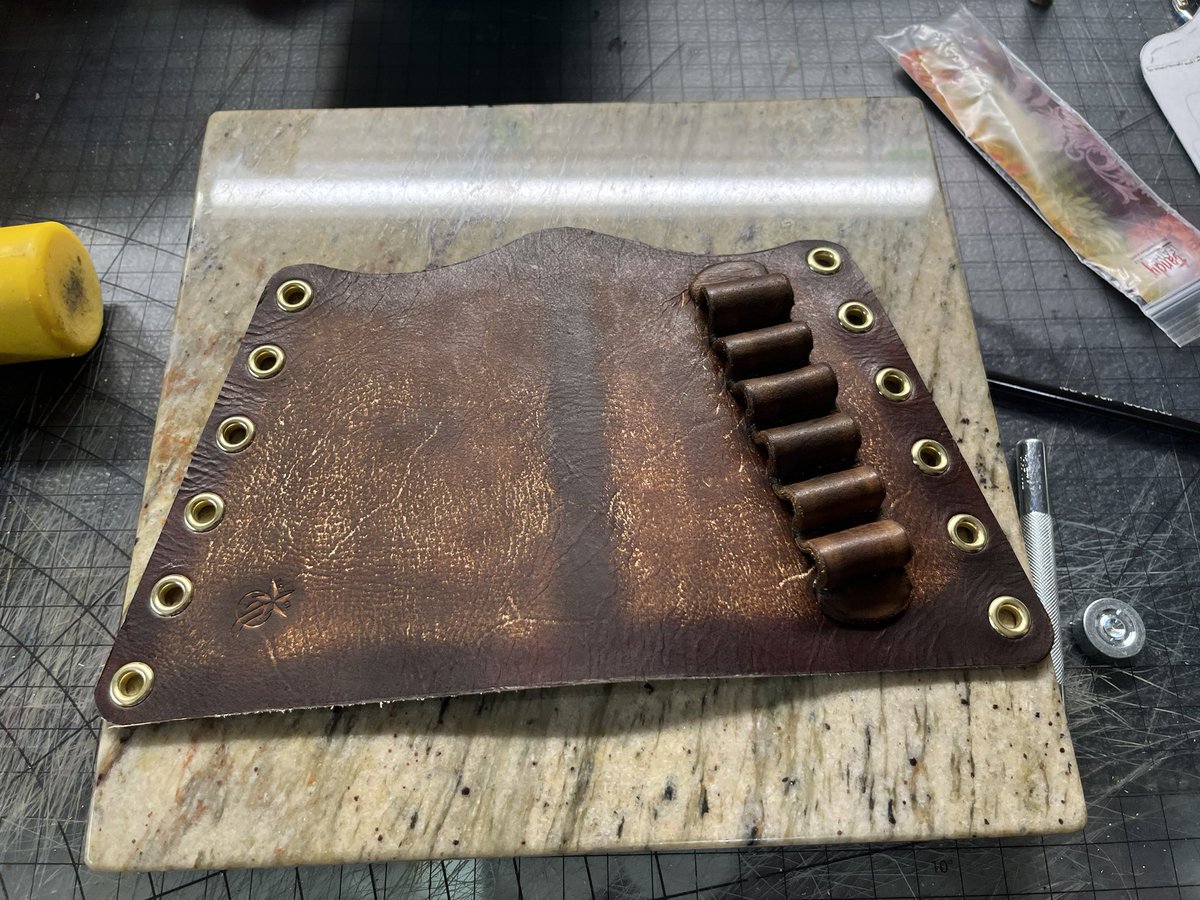 tejasmadecustom's tweet photo. Stock wrap for lever gun. .30-30 shell holder built in, brass eyelets for lace. 🤷🏻‍♂️ just need to finish the edges. #tejasmadecustomleather 
#leatherwork #leathersmith #customleather #handstitched #handdyed #leathertooling https://t.co/XYrl1xGdQq