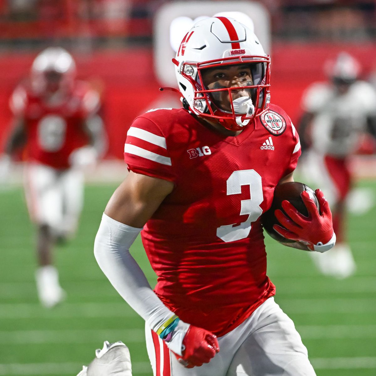 NebHypeMan's tweet photo. Shout out to @treythekiid3 if tonight was the last time we got the privilege of watching you in scarlet and cream I just want to say thank you from the bottom of all of our hearts in husker nation! You’re a god damn stud! #GBR 🌽 https://t.co/bkw7et8Nl1