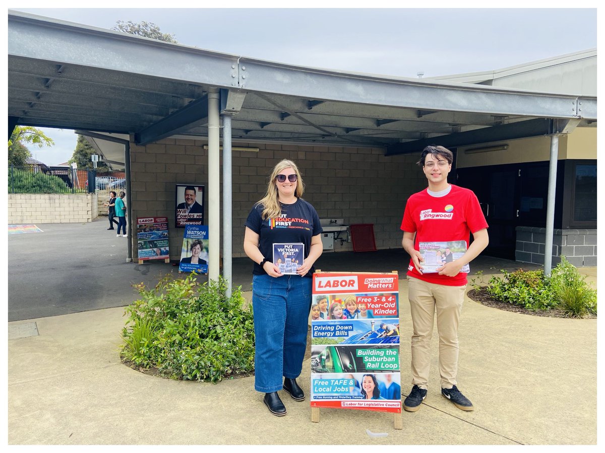 SeirH's tweet photo. Putting the libs last in Ringwood! https://t.co/f6AbiFbP6F