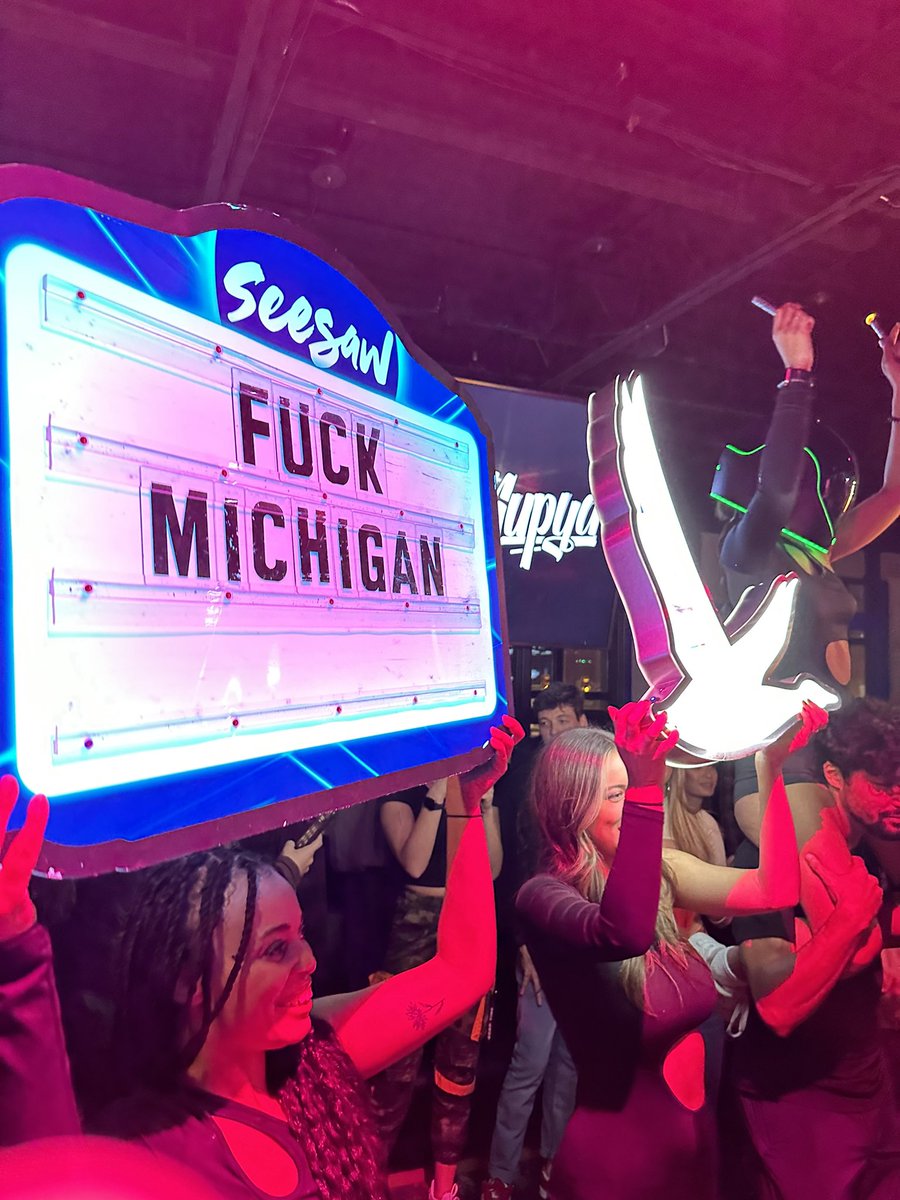 Columbus is ready to go 12 hours early <a href="/seesawcbus/">SeeSaw</a>