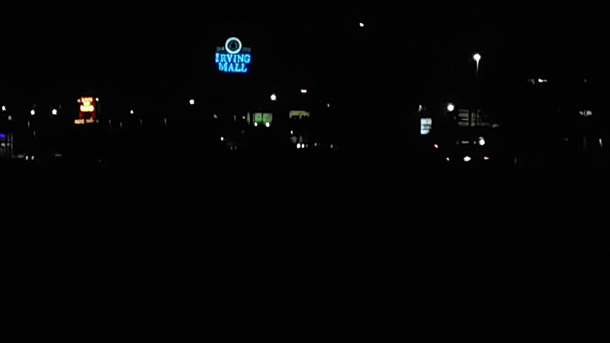 (not) Irving Mall tweet media