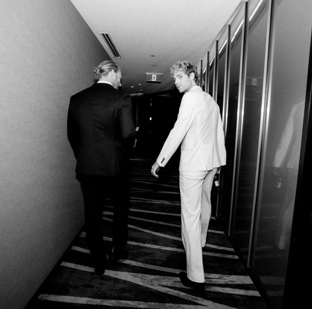 5SOSMexico's tweet photo. Luke aparece en el IG post de Jack Hemmings! https://t.co/SRa3Sfj6ZB