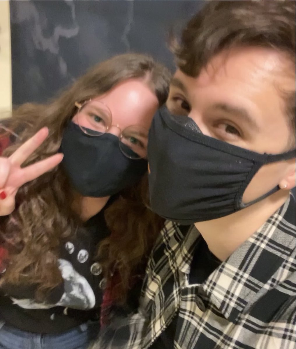 SciFiSleuth's tweet photo. Amazing night meeting @danielhowell (yes, he’s even greater in person). The show was PHENOMENAL 💛 https://t.co/c6A8iFm3Rw