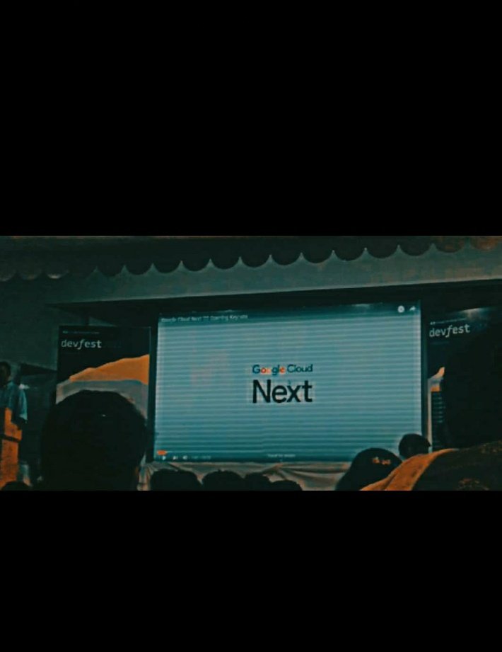 itzhariharan18's tweet photo. Having a great session @gdgmadurai and learning new things about android development and android security and lot.... Thanks @gdgmadurai
#new_learning
#happy_learning
#Devfestmadurai22 #gdgdev2k22
#googledevs @GoogleDevsIN @gdgmadurai @googledevs @GoogleIndia @sundarpichai https://t.co/6oNCdL2Gdp
