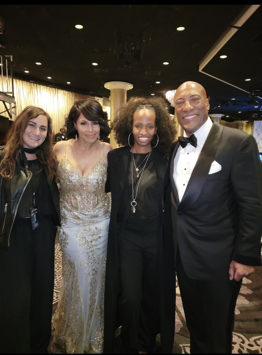 mysweetteetime's tweet photo. I'm very proud of my friend @dbryd369 because she produced the 1st annual Grio Awards with @therealchrisspencer!Watch Saturday 11/29 8pm PST on @CBS@thegrio 
Presented by:@realbyronallen
Produced by:@p14productions 
Hosted by:@sherylunderwood @tayediggs https://t.co/LpTuKRklZP