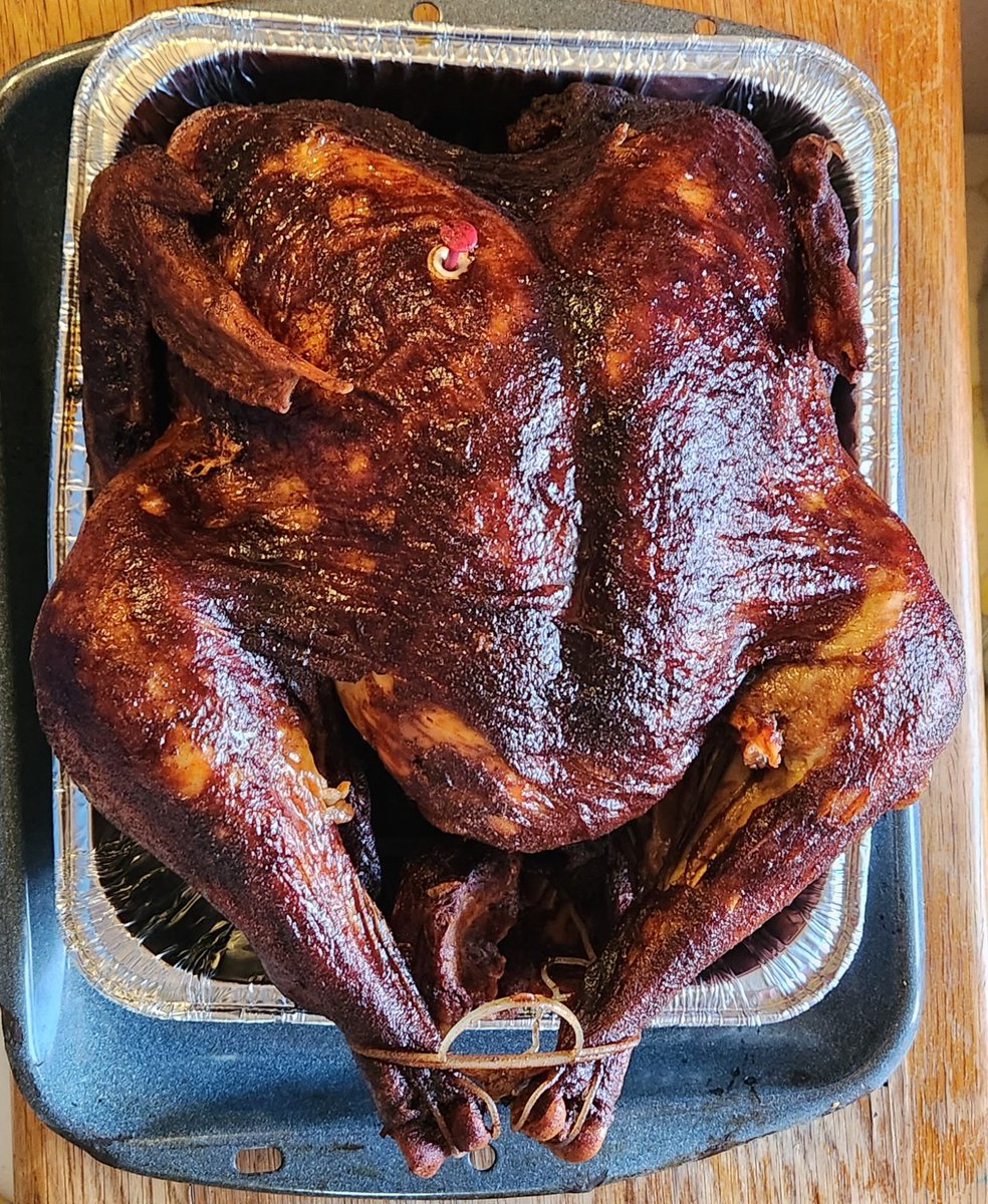 rfiore86's tweet photo. @chefsymon nothing like a proper deep fried turkey!!! https://t.co/xoemkzmZ7w