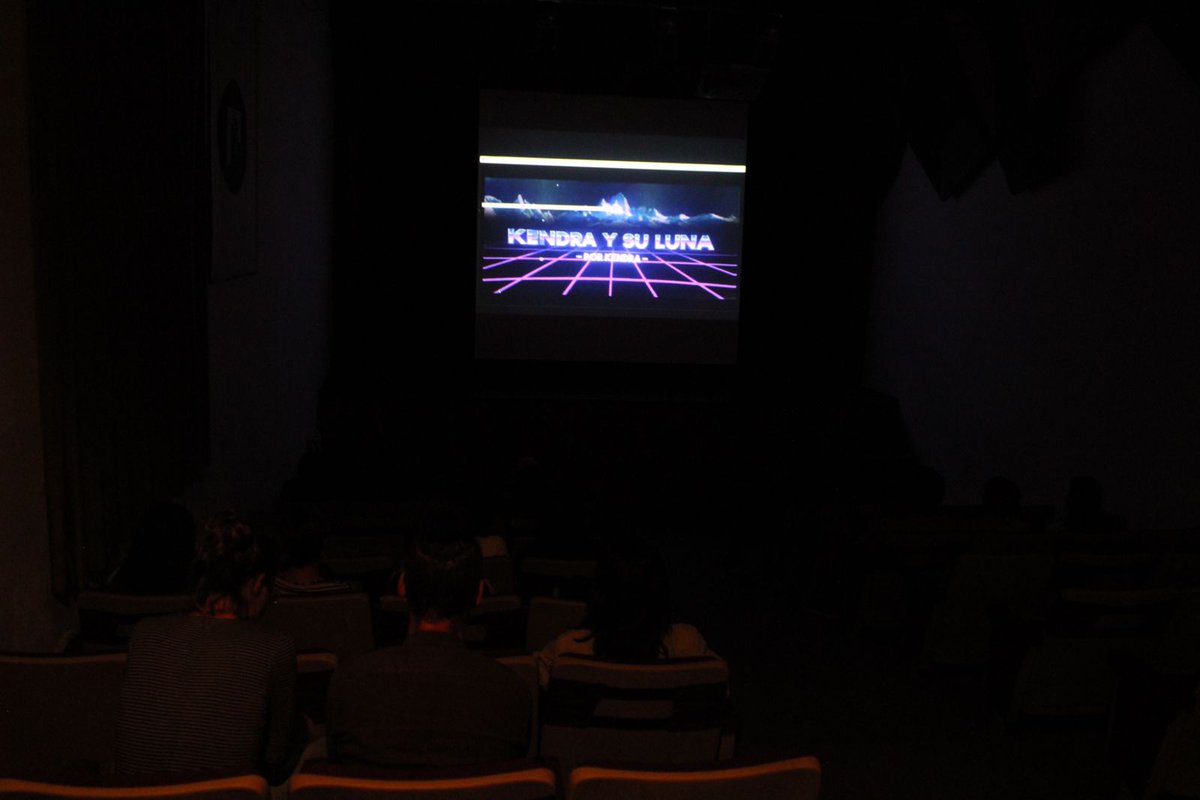 SECVERoficial's tweet photo. El cine fue el tema central de las actividades que se realizaron hoy en la @GACXalapa, en el marco del Festival Internacional Xalapa y su Cultura.
Se presentó una sesión de @CineMujer y se llevaron a cabo conversatorios con Aarón Campos y Terry Fernández.

#XalapaEsCultura https://t.co/3Y3UQbbNVA