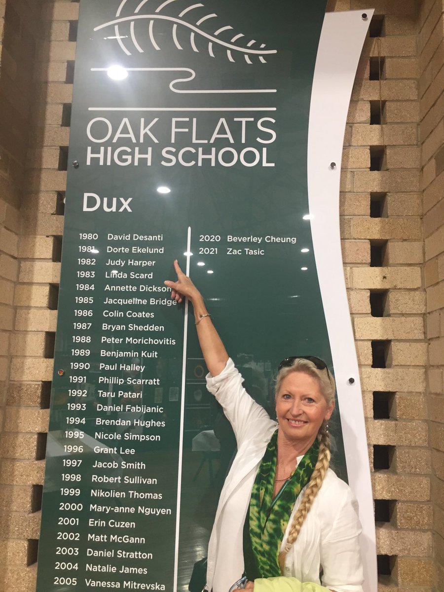 LasekJeremy's tweet photo. @EkelundDorte imagine waiting more than four decades to see your name up in lights! Congrats again! Must’ve been a highlight of the #OakFlats HS 60th birthday celebrations. #DuxofSchool https://t.co/HBwZPvhf0c