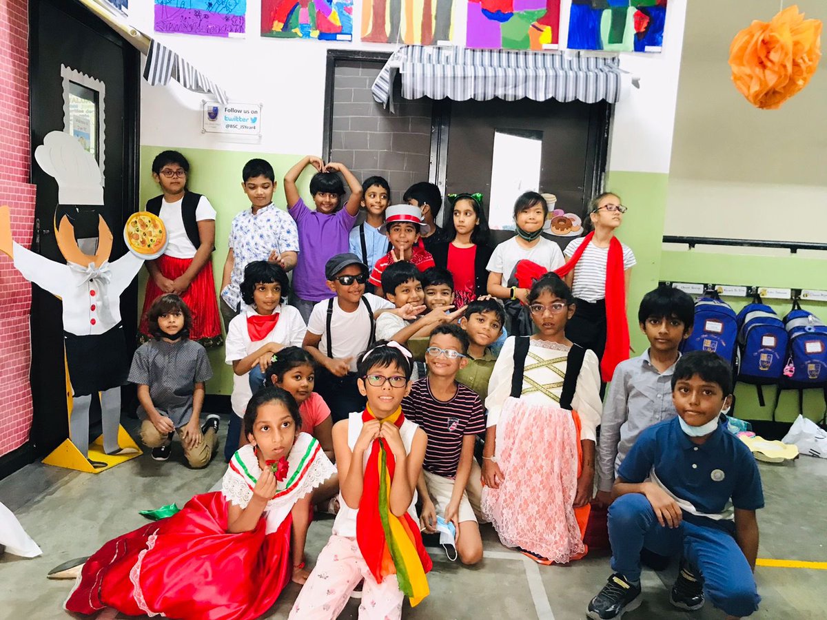 4D Dress up as an Italian - Experience Day <a href="/BSC_Principal/">BSC Principal</a> <a href="/jsyear4/">BSC_JSYear4</a> <a href="/BSColomboLK/">British Sch Colombo</a> <a href="/BSC_JSHead/">BSC Junior Head</a>