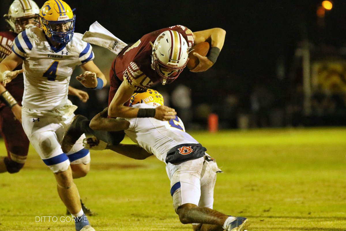 dittogorme's tweet image. Halftime NHS 27 Chipley 0 @PrepsNet @usatodayhss #playoffs #flpreps #fhssa