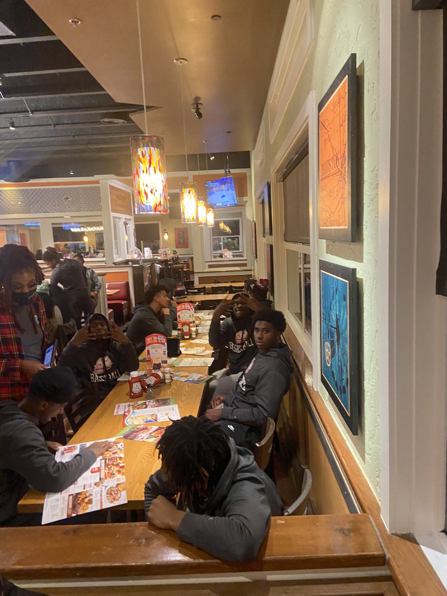 Spruce Timberwolves Basketball tweet media