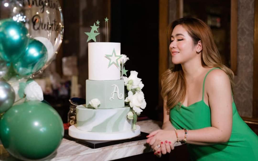 UpdateAngeline's tweet photo. Happy Birthday to our one and only QUEEN OF THEMESONGS and THE POWER DIVA! @LoveAQuinto 

#AngelineQuinto https://t.co/jhIR3xOHqd