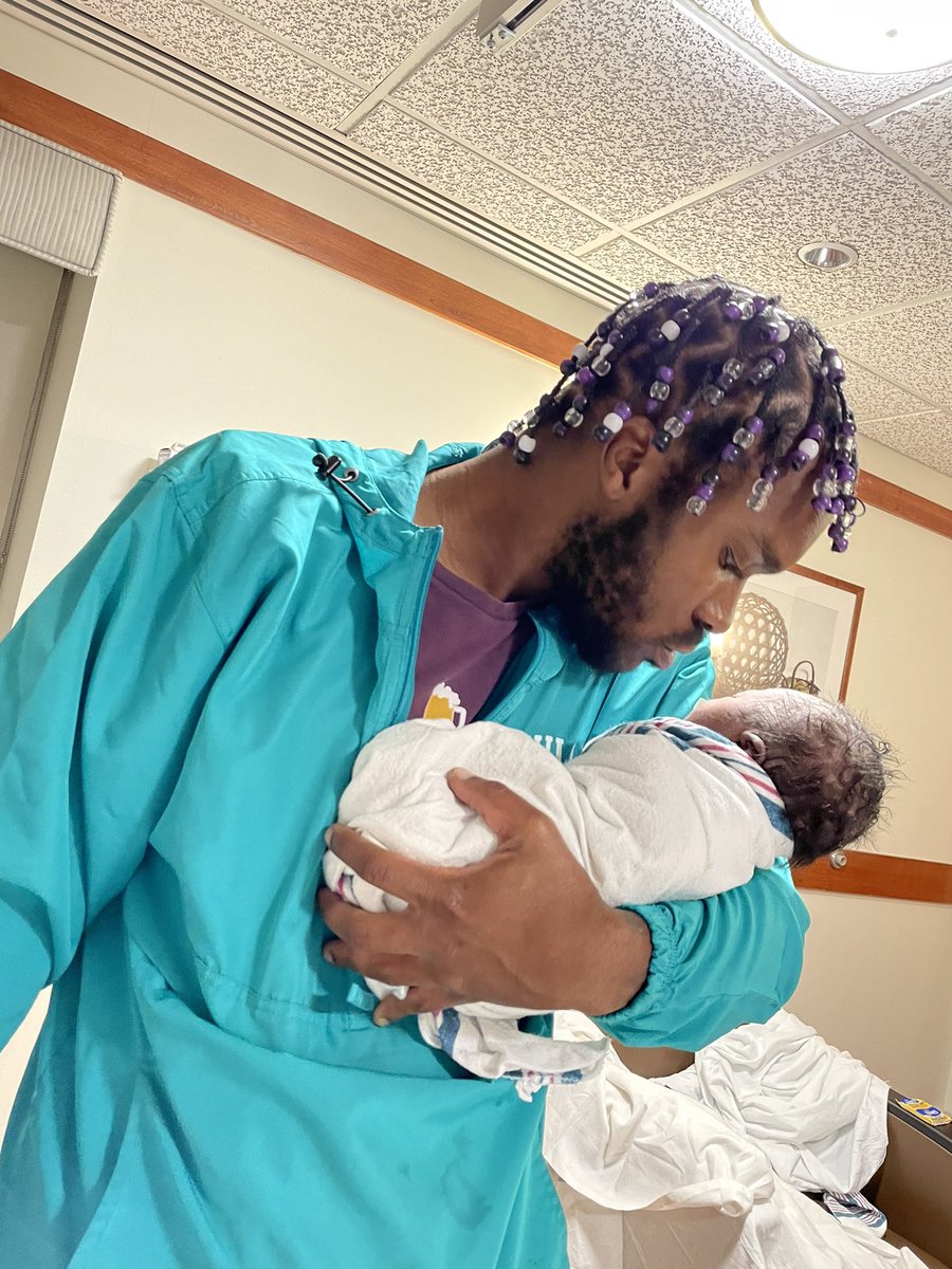 HeatBy10 😎 tweet media