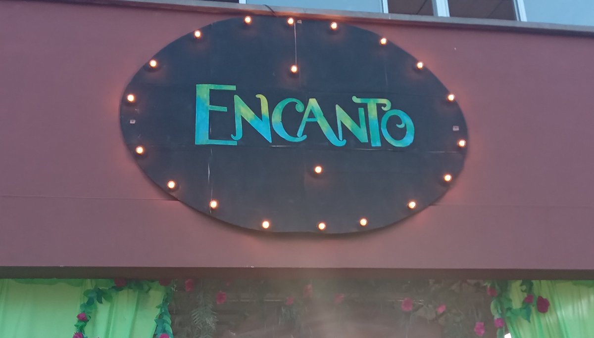 brunomy_beloved's tweet photo. hi guysss i know i've been really inactive, but today my school realized a whole role-play about Encanto, and i wanted to share it with you bc it means a lot for me<3 https://t.co/4njPl5X7jI