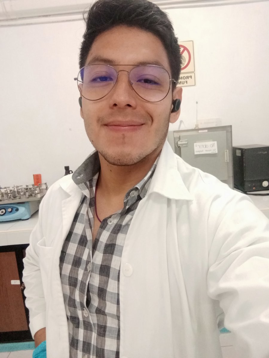 AmetOvando's tweet photo. Hola 
@LatinXChem
 Soy Amet ovando Roblero, estudiante de Doctorado en ciencias de los alimentos y biotecnología en @tecnmtuxtlagtz
Mi interés científico son la química de materiales, biomoléculas y técnicas analíticas.
Nos vemos el día 28. https://t.co/tCB8bzBg6r