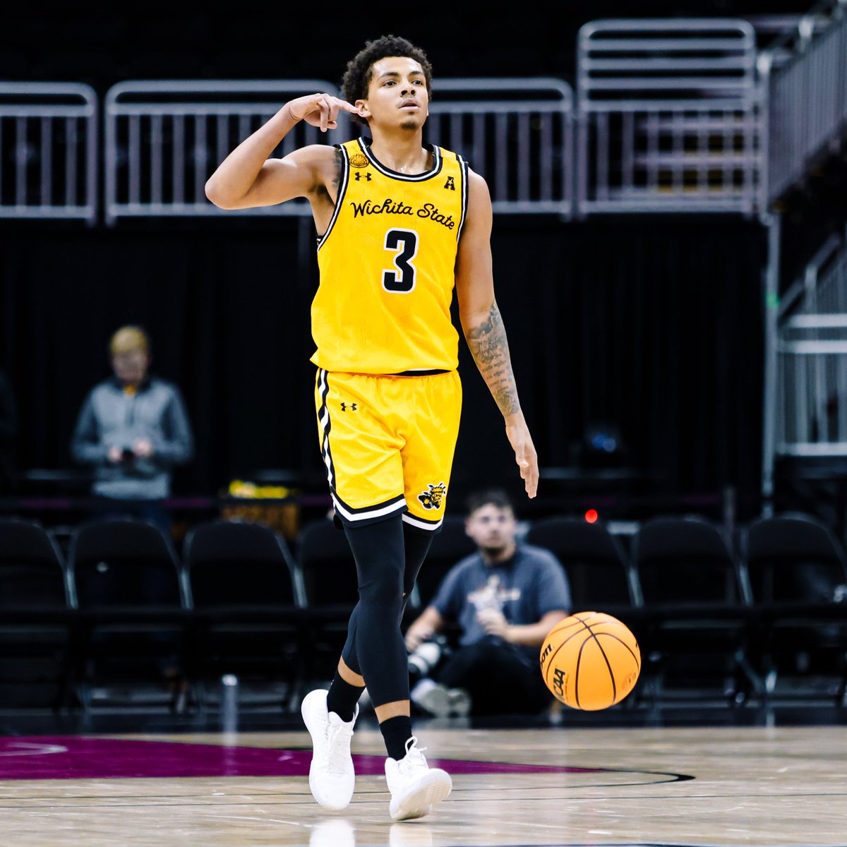GoShockersMBB's tweet photo. 𝗡𝗼𝘁𝗲𝘀 𝘁𝗼 𝗞𝗻𝗼𝘄 𝗳𝗼𝗿 𝗦𝗮𝘁𝘂𝗿𝗱𝗮𝘆:

@craigporter0 is the only player in college basketball who ranks among the nation's top💯 in all three of these categories:

▪️Steals (2.20)
▪️Blocks (1.60)
▪️Rebounds (8.2)

More Notes🗒️: https://t.co/a8tB354JCB https://t.co/GMOWGN0oFl