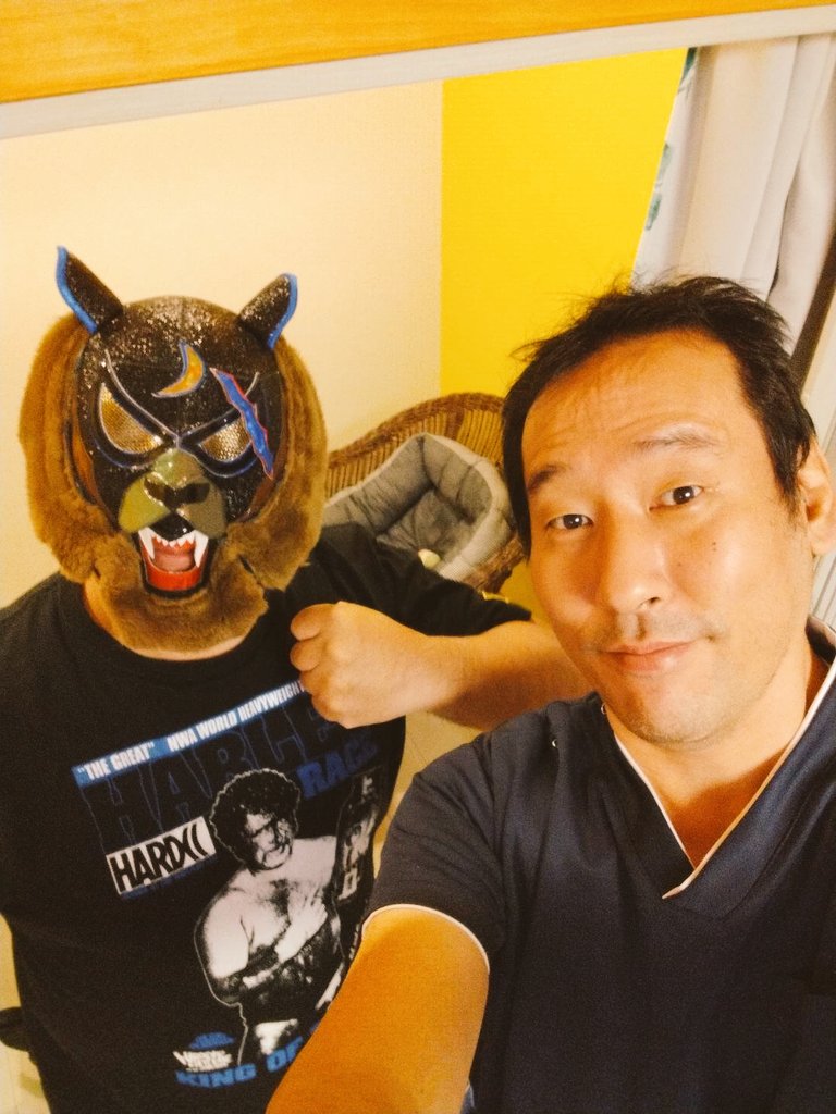 wildkumasan's tweet photo. 試合前に
マイティイ治療院さんで
身体のメンテナンスを
して頂きました!
身体が楽になったぁ❗
YOSHIYAさん
ありがとうございました🐻
お時間のある方は会場へ
マイティイ治療院さん
オススメします!👍️
#マイティイ治療院
#ワイルドベアー
#HERO33
#バリアフリープロレス
#GPS_PRO
#TeamWild https://t.co/XOvbBpsTnS