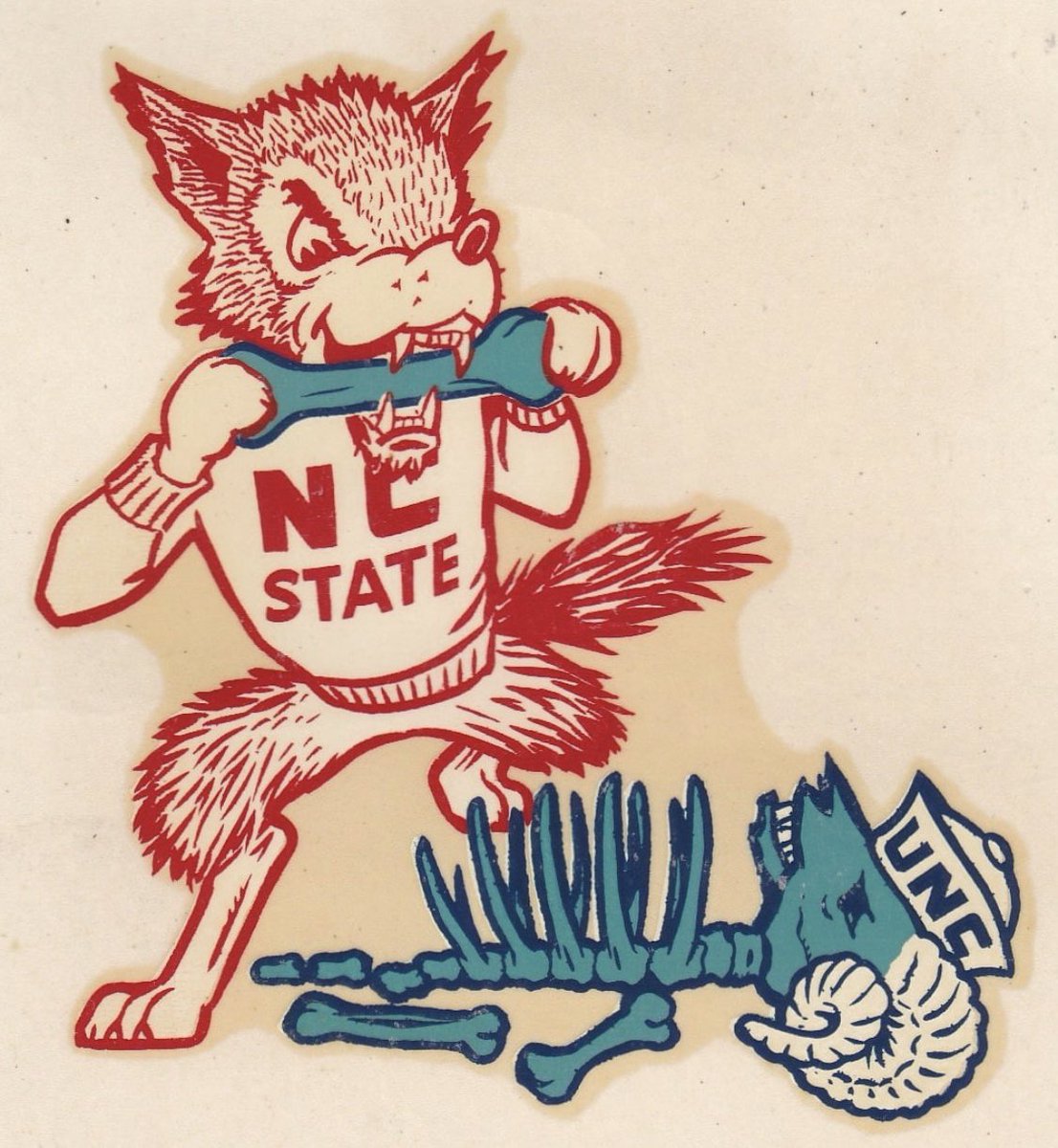 USAquarium's tweet photo. @thegeorgehage @NCState The set is incredible https://t.co/wcy1PYN4F5