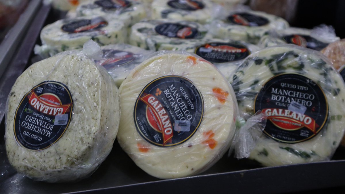 ZonaDigital_'s tweet photo. RT @MarquezAJorge Con gran éxito inauguramos la Feria del #Pan y del #Queso, un espacio que permite a los productores locales dar a conocer todos los productos que ofertan en sus negocios. https://t.co/yZZaFrPmsd