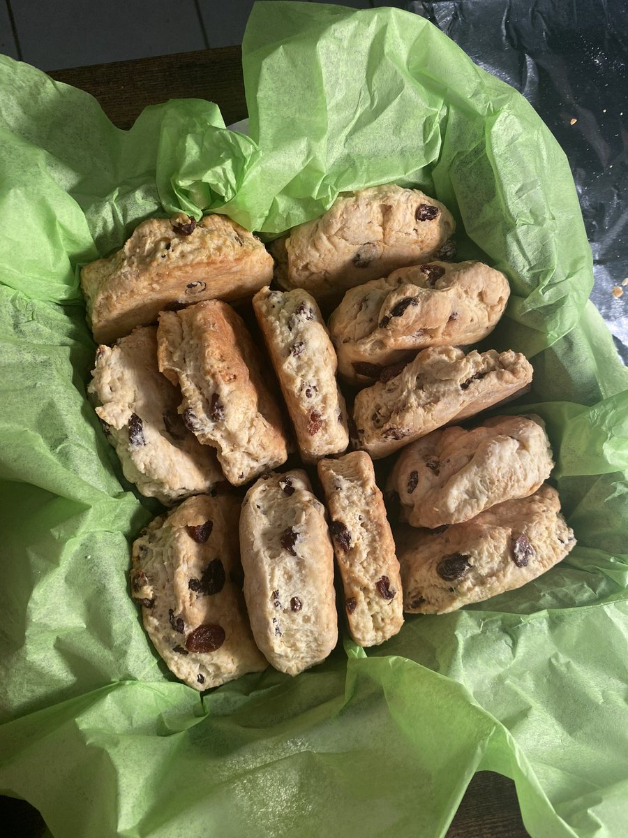 Brigid0143's tweet photo. Taking orders for Irish Soda Bread minis for Christmas and Christmas Eve ☘️ https://t.co/7gfx64NPyd