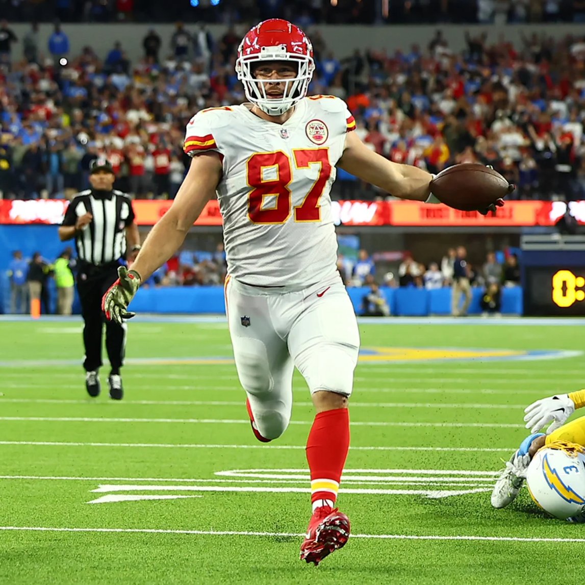 RitmoNfl's tweet photo. 📝Márgenes de victorias más bajos en la historia de la NFL
1932* 9.1
2022 9.4
1935 10.1
2016 10.2
1994 10.4
*Nota: en 1932 hubo 10 empates, y cuatro partidos terminaron 0-0.
#DatosNFL
📸@Chiefs https://t.co/4XSOMn8PN3