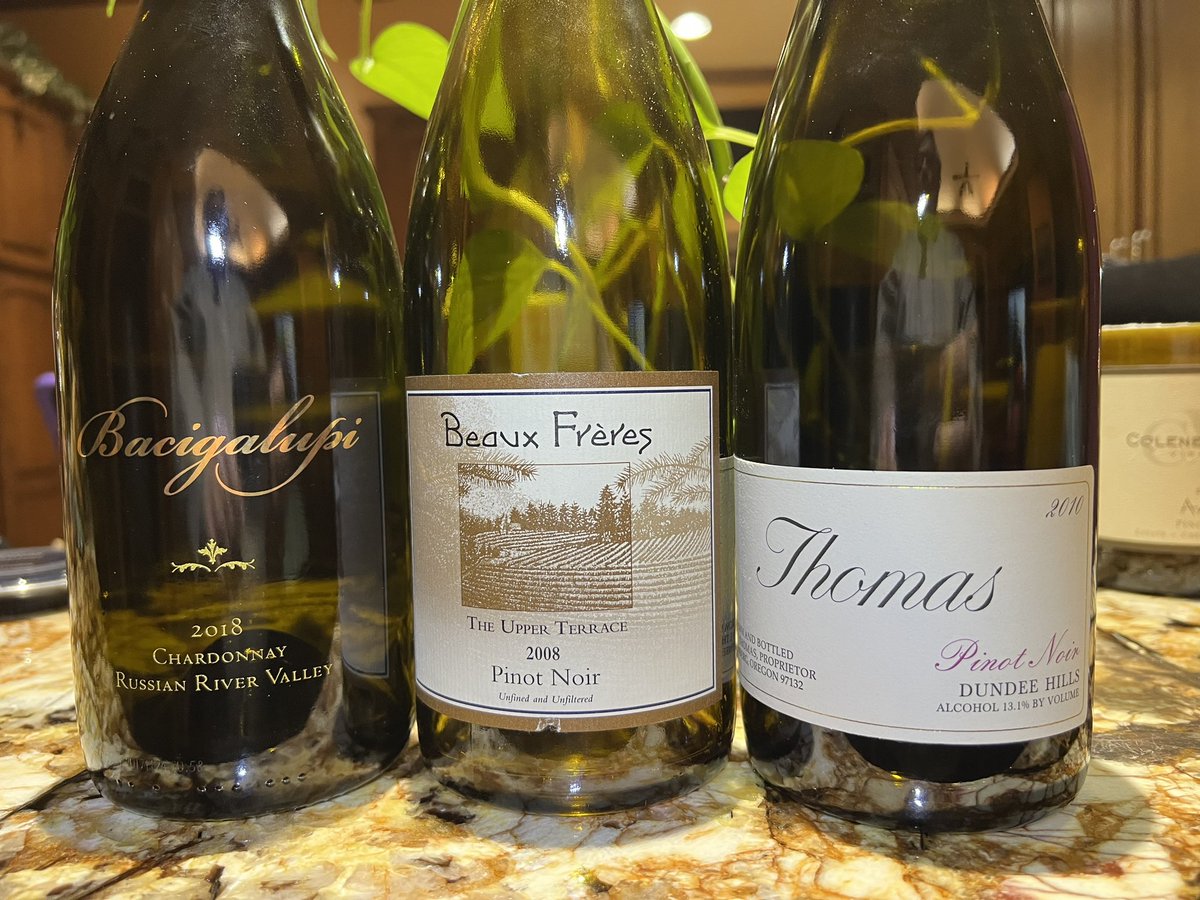 Friday night lineup. Since we drank Sonoma Coast last night, we have moved on to Willamette Valley tonight.