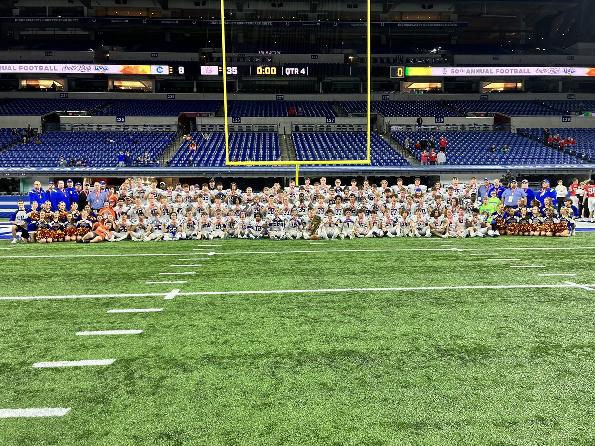 The Chargers of Carroll Fort Wayne are the 2022 Class 6A Football State Runner-up! Congrats on a great season 🏈
#IHSAA <a href="/carrollchargers/">Carroll Chargers</a>