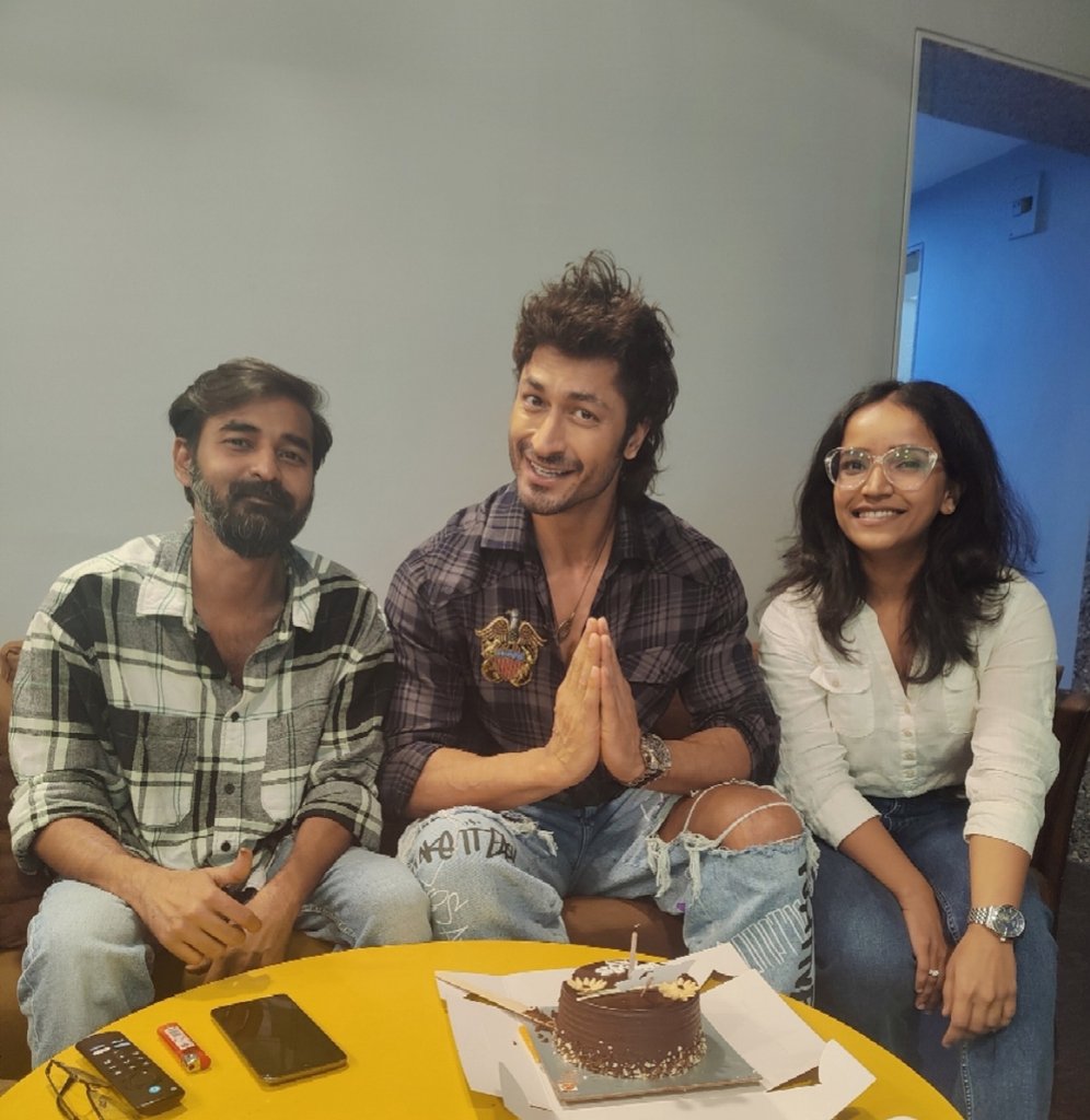 Happy Birthday to the kind man with a big heart <a href="/abbassayyed771/">abbas sayyed</a>. Have a truly marvelous one 💫