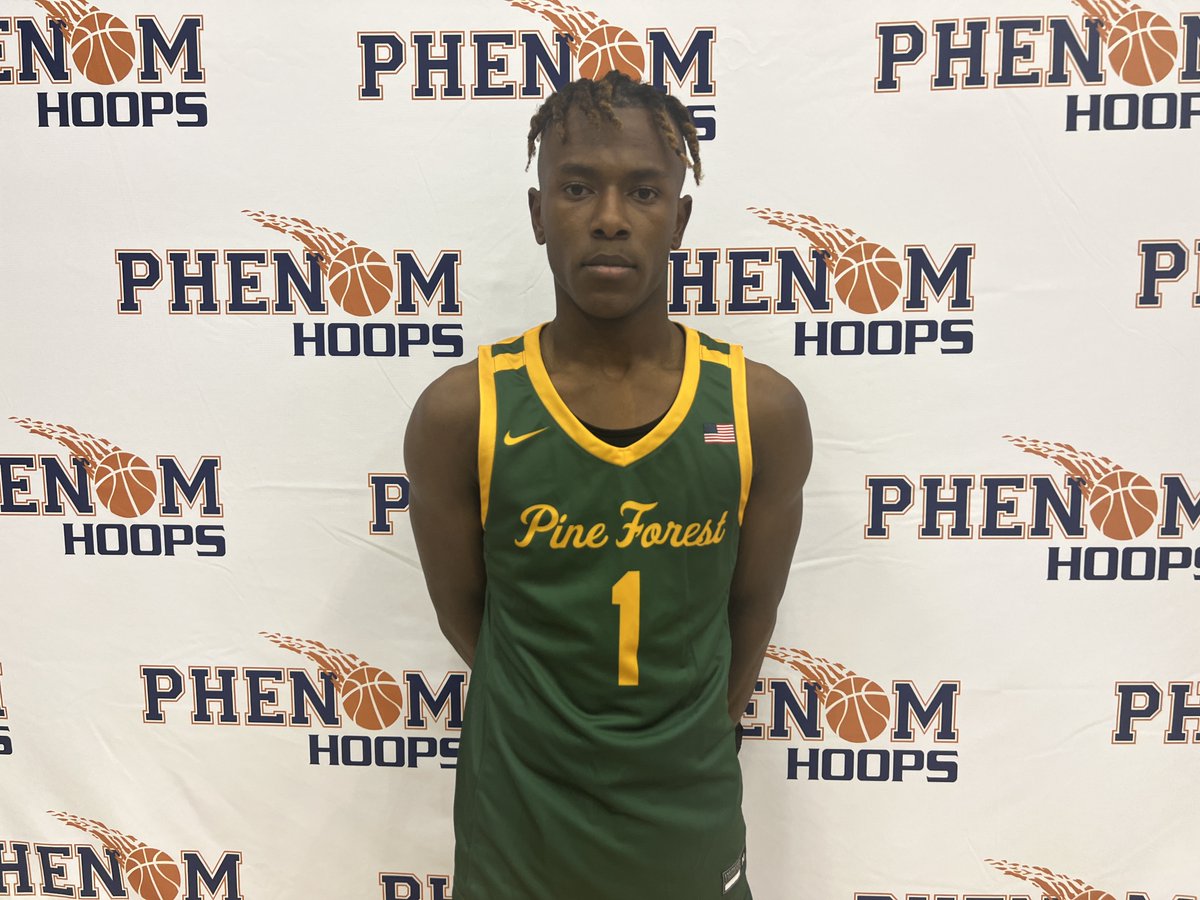 Love what 5'11 2024 Xayden Watson (Pine Forest) brings to the table. Makes this team go in every possible way. Heart & soul of this team. Super athletic PG who excels getting downhill & finishing at the rim. Sets the tone on both ends. @xayydenn @PineForestHoops #HoopDreams910