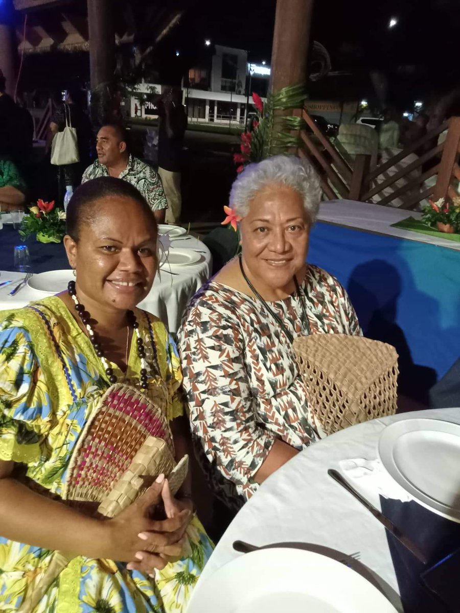 GloriaJuliaKing's tweet photo. Such an honour to have been able break bread and discuss the advancement of #womeninpolitics with Samoa Prime Minister Hon. Fiame Naomi Mata'afa . #PacificWomen #WomeninParliament #WomenLead #WomenRise https://t.co/ucCO63Urlo