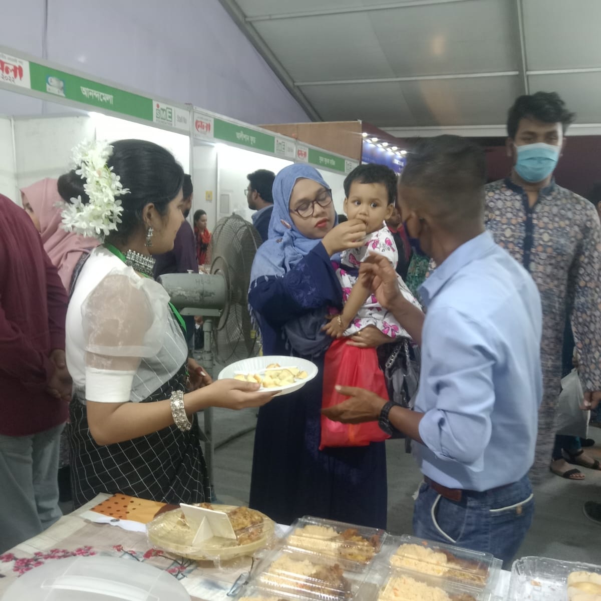 Shaficafebakery's tweet photo. শুভ সকাল, বাংলাদেশ 
Shafi Cafe &amp; Bakery,  SME Foundation https://t.co/PyazDBJVOc