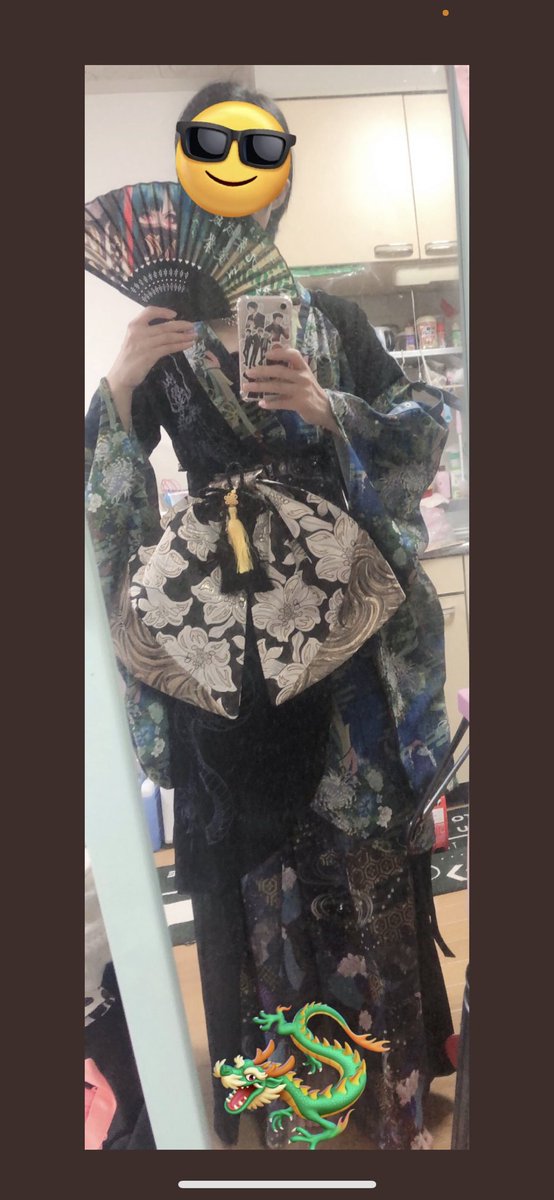 yukiminooshiri's tweet photo. 来れなくなった友人分のチケットをお譲り出していて、お取引になりましたが、当日友人が参戦できることになったからとドタキャンされました。
今後お気をつけください。 https://t.co/3OZP4ry3Y2