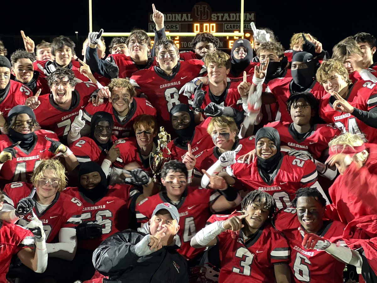 ArtisticMayhem1's tweet photo. Your District 1 Class 5A Champions @UpperDublinFB https://t.co/Y2PguSZQVt