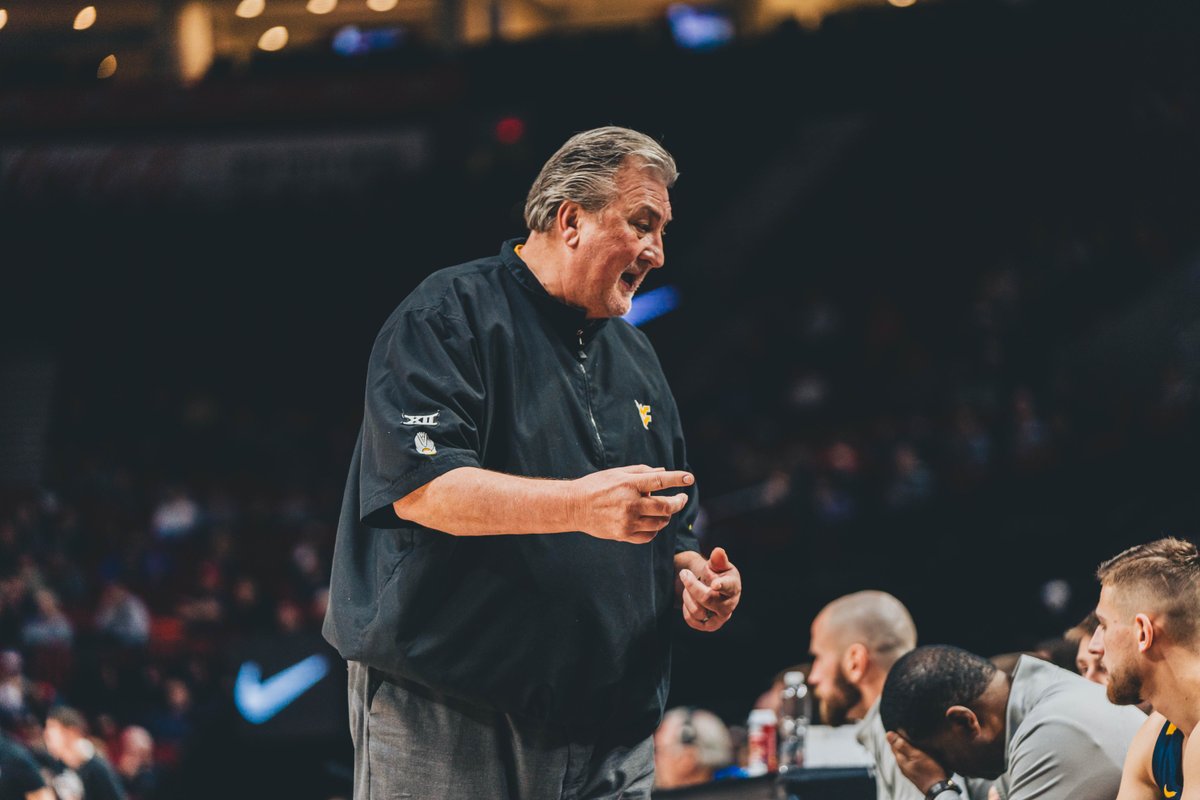 Sole possession of third place on the all-time wins list.

#921 for <a href="/CoachHuggs/">Bob Huggins</a> 🐐

#HailWV