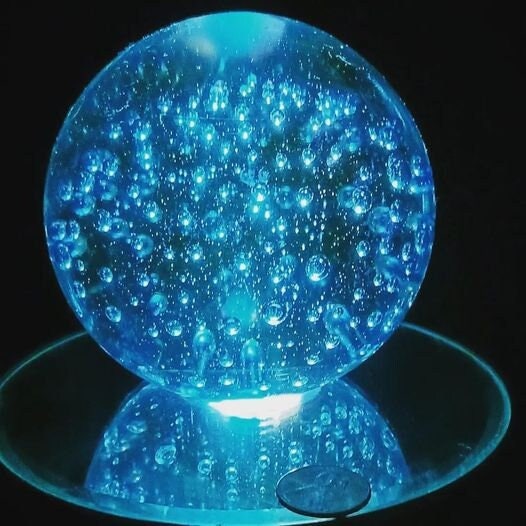 DWedgeCreations's tweet photo. #etsy shop:Orb Paperweight Round color changing stand https://t.co/SVcJpt6RcO #housewarming #galaxy #orb #paperweight #sphere #solarsystem #rotatinglightstand #colorchangingbase #lightedstand #auroraborealis #artdeco #glassbubbles #artglass #crystalball #art #party https://t.co/2xznsLz8hz