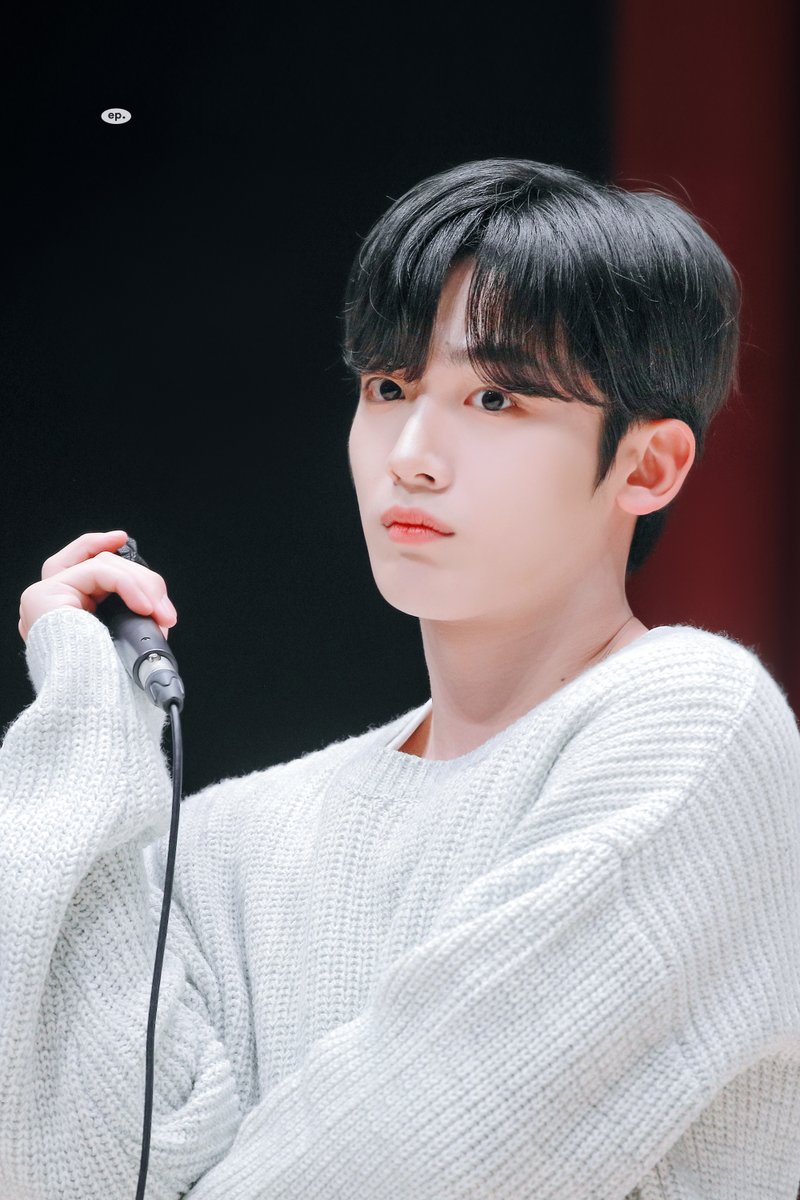 221117 #김요한 #WEi