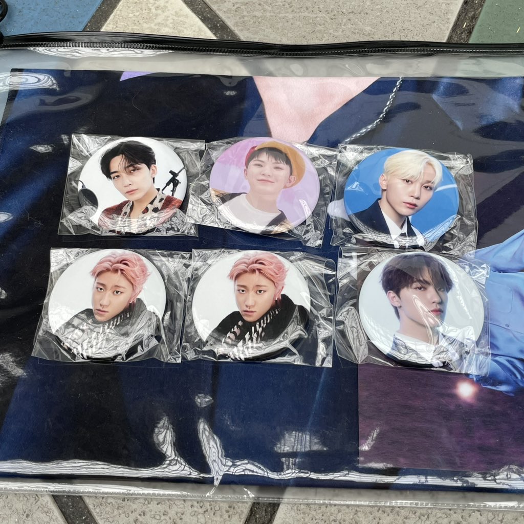 18min____'s tweet photo. SEVENTEEN セブチ ポップアップ 缶バ 交換

譲　ジョンハン ウジ ディエイト スングァン ディノ

求　バーノン ドギョム

11/26東京ドーム手渡し優先
只今会場付近にいます！お心あたりある方お気軽にリブお待ちしております( т৹т )♡ https://t.co/wJWCZRyxNq