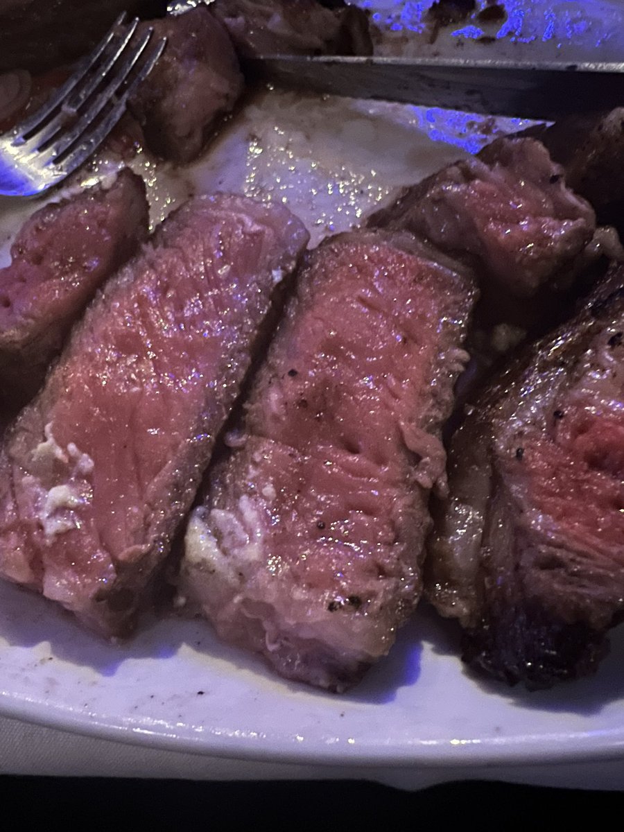 KFidds's tweet photo. I love creamed corn. Wait, this isn't corn. #letsmeatup @eatSTK https://t.co/C331RliO3A